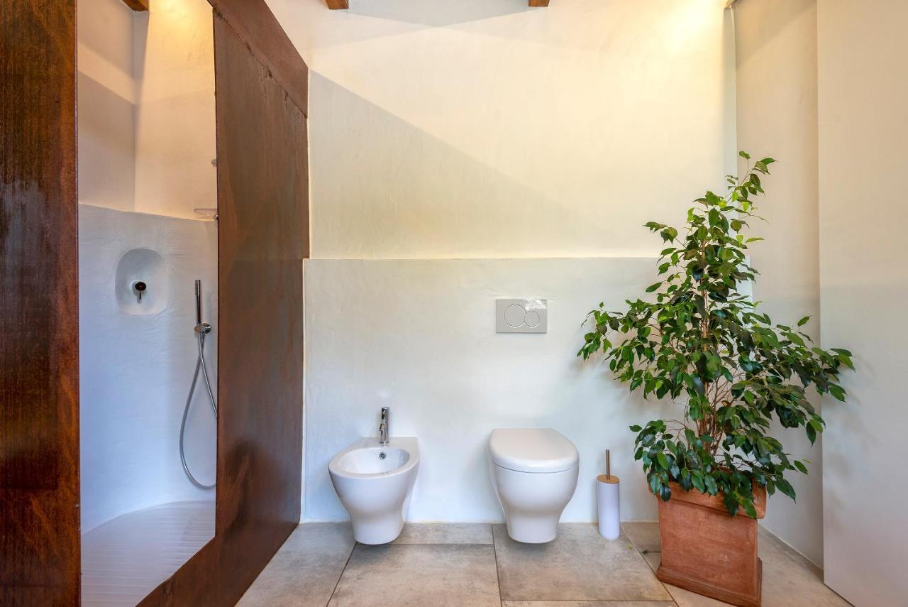 Villa Tre Nibbari San Pantaleo Exterior foto